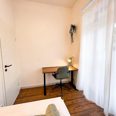 Great 4-room In Prenzlauer Berg Διαμέρισμα *