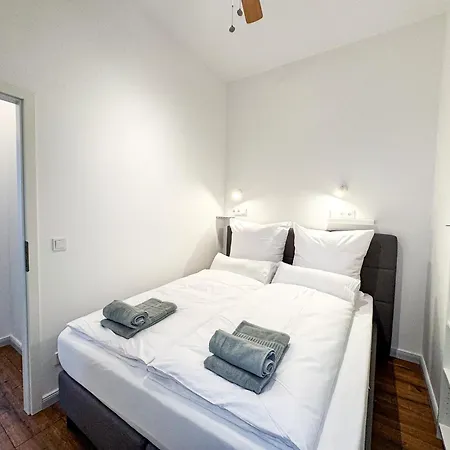 Great 4-room In Prenzlauer Berg * Berlín